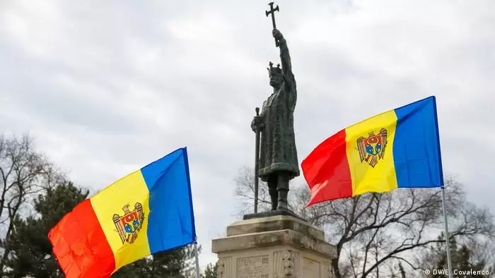 Se vor muta tancurile la granita cu Republica Moldova