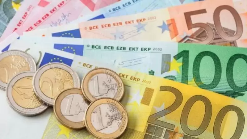 De ce nu creste euro