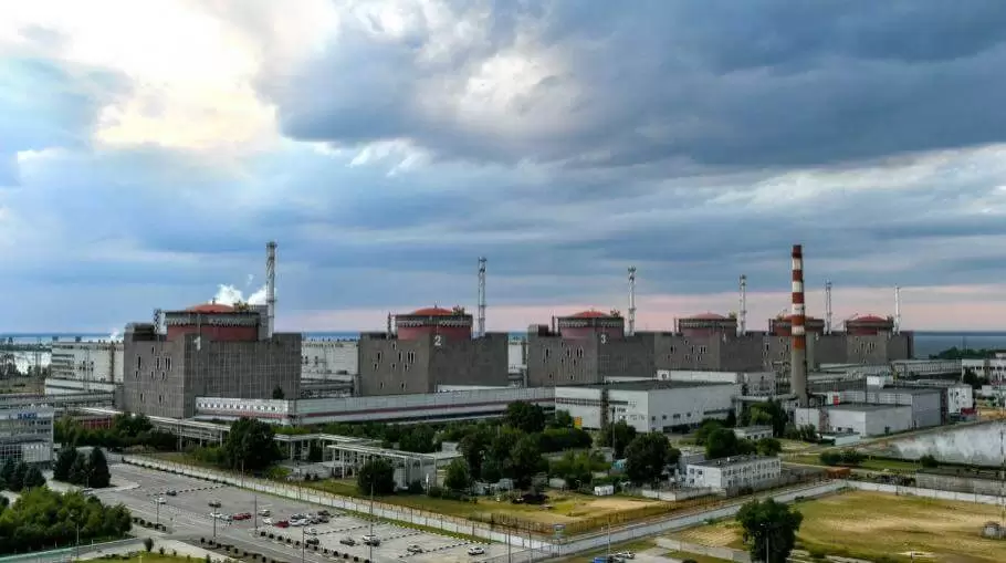 Ucrainienii zic ca rusii trag in centrala atomica de la Zaporojie