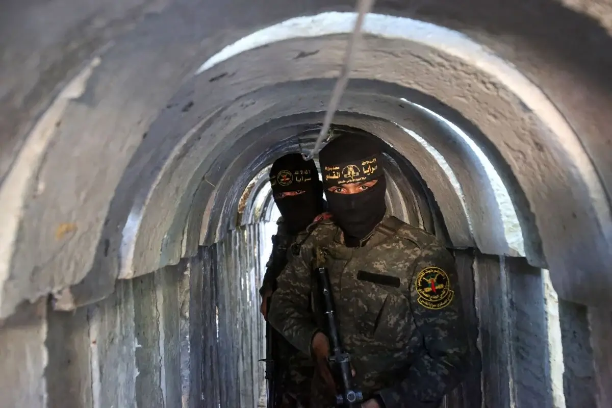 Ni se spune ca Hamas tine prizonierii in tuneluri 